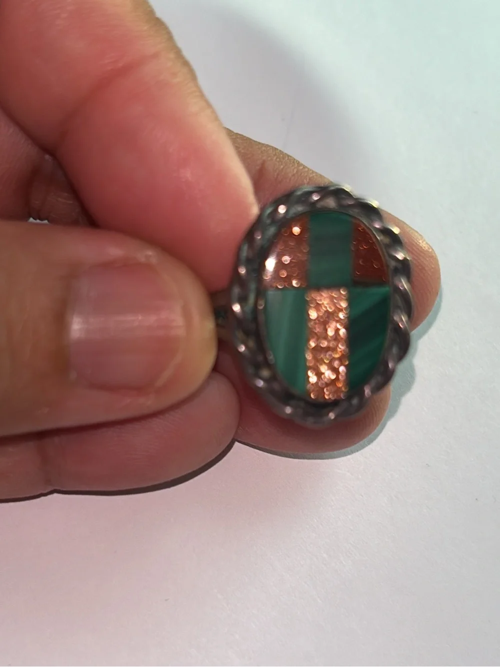 Sterling Silver Inlay Green Malachite and Copper Glitter Oval Ring